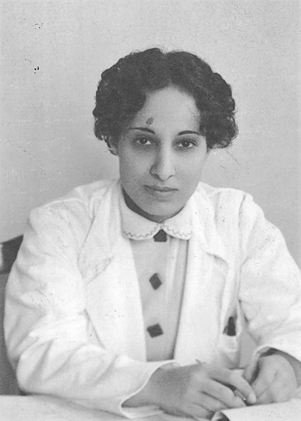 كوكب حفني ناصف